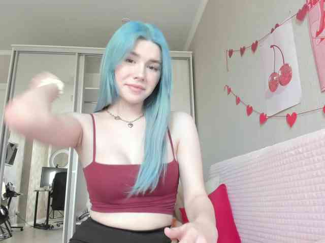 Yoursissydoll Live Webcam on BongaCams