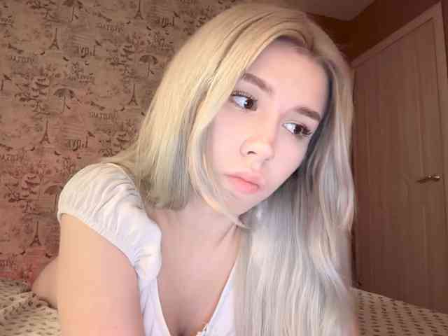 Yoursissydoll