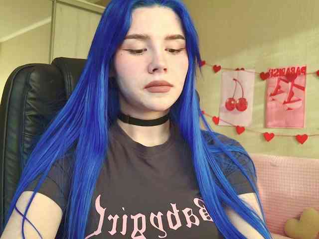 Yoursissydoll