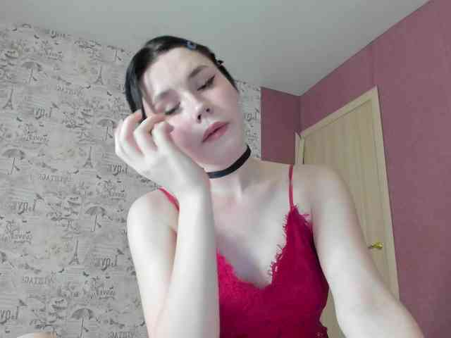 Yoursissydoll