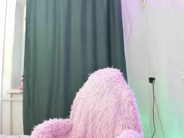 Yoursissydoll