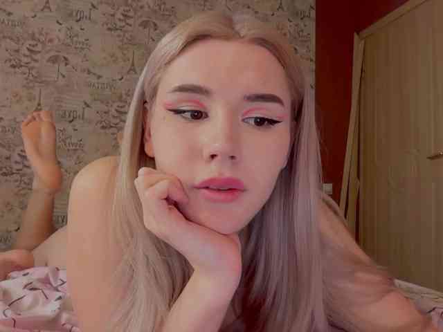 Yoursissydoll