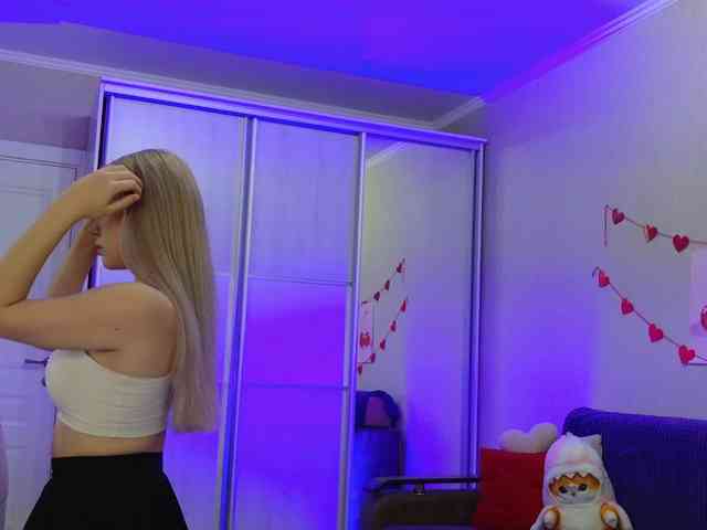 Yoursissydoll