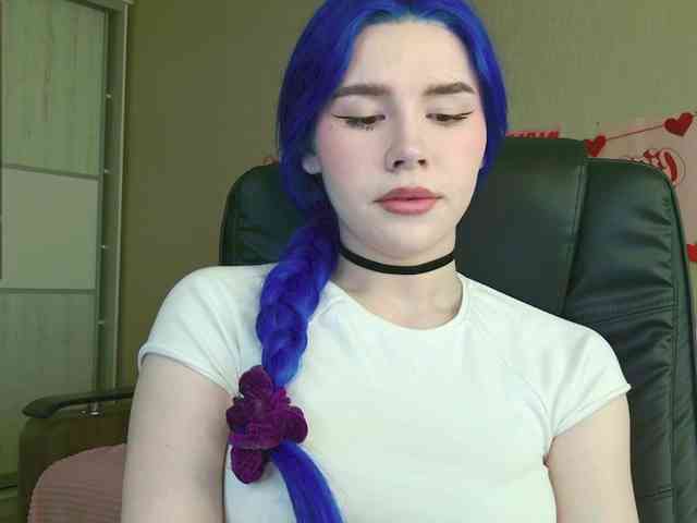 Yoursissydoll