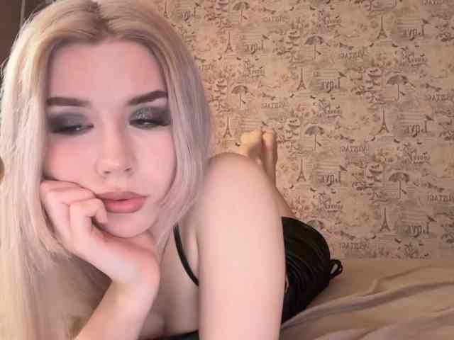Yoursissydoll
