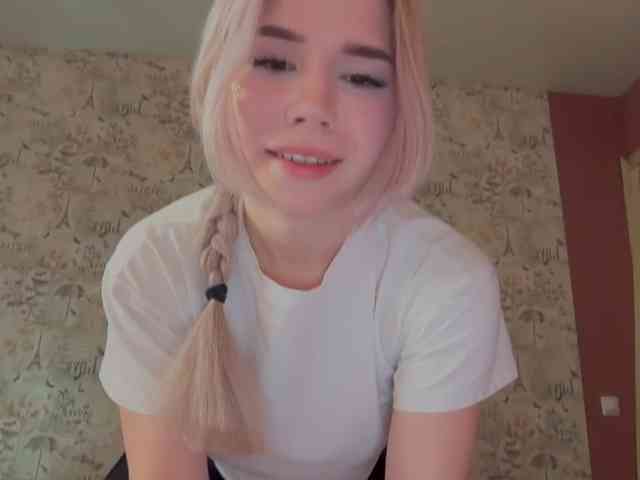 Yoursissydoll