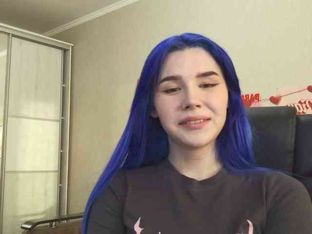 Yoursissydoll
