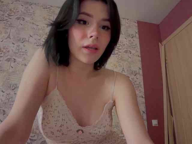 Yoursissydoll