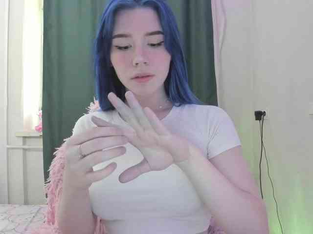 Yoursissydoll