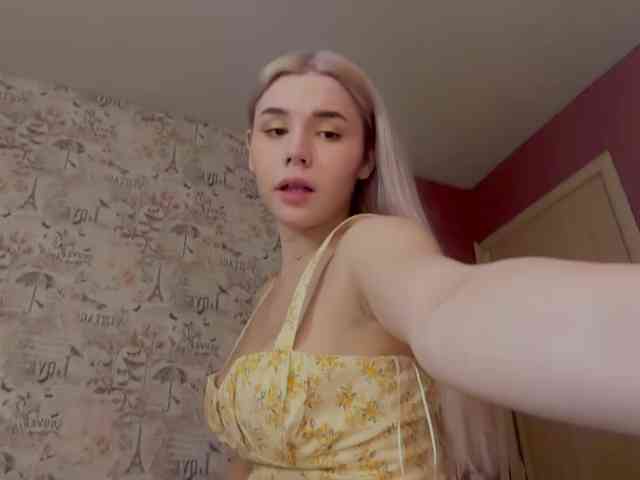 Yoursissydoll