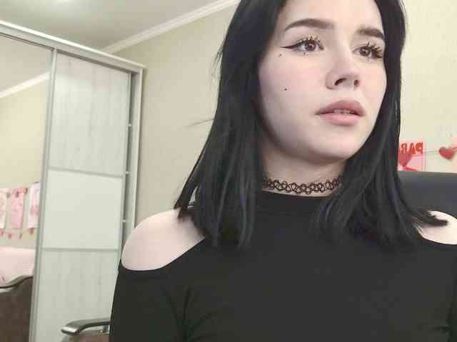 Yoursissydoll