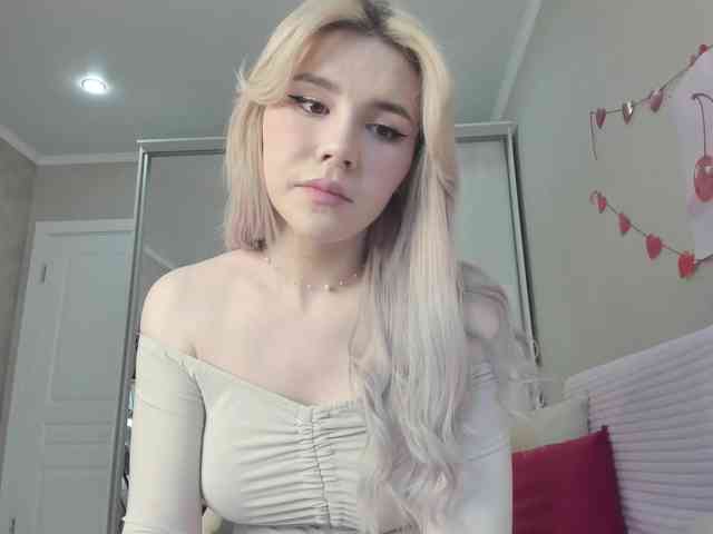 Yoursissydoll