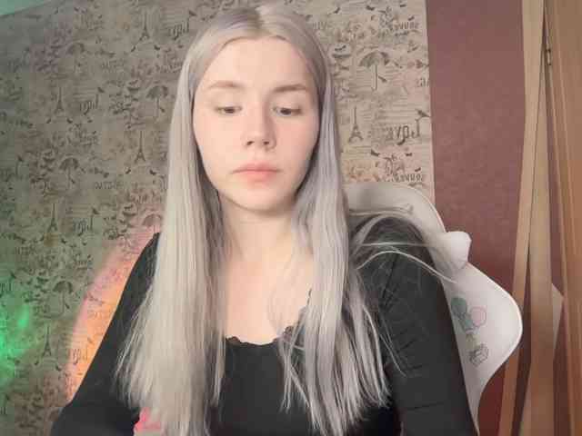 Yoursissydoll