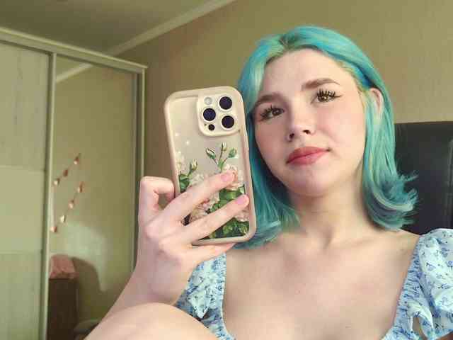Yoursissydoll