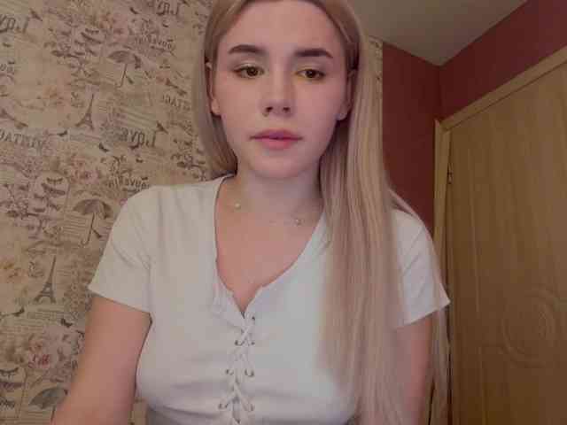 Yoursissydoll