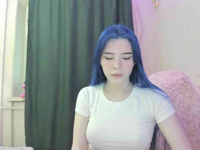Yoursissydoll