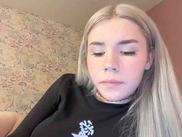 Yoursissydoll