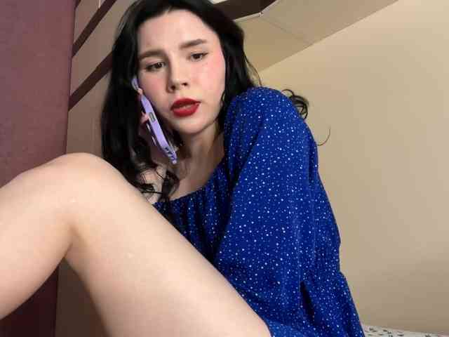 Yoursissydoll