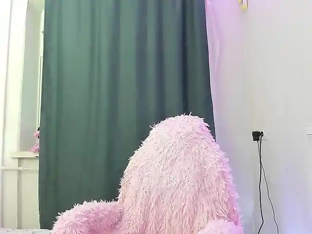 Yoursissydoll