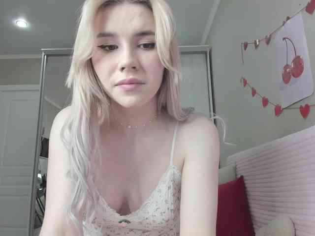 Yoursissydoll