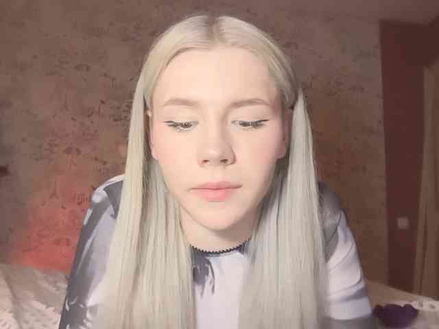 Yoursissydoll