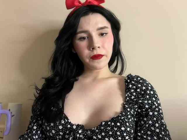 Yoursissydoll