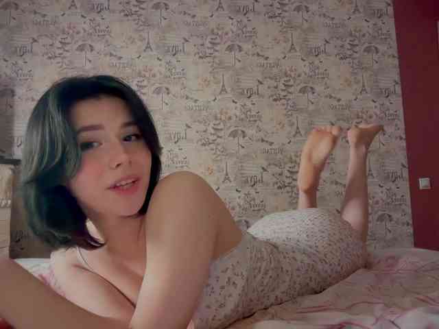 Yoursissydoll