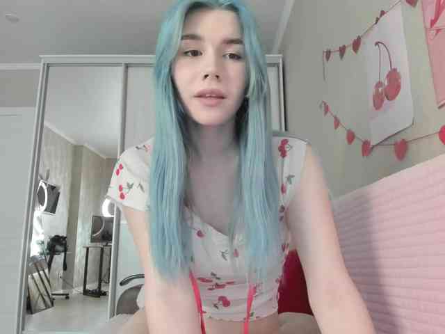 Yoursissydoll