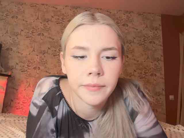 Yoursissydoll