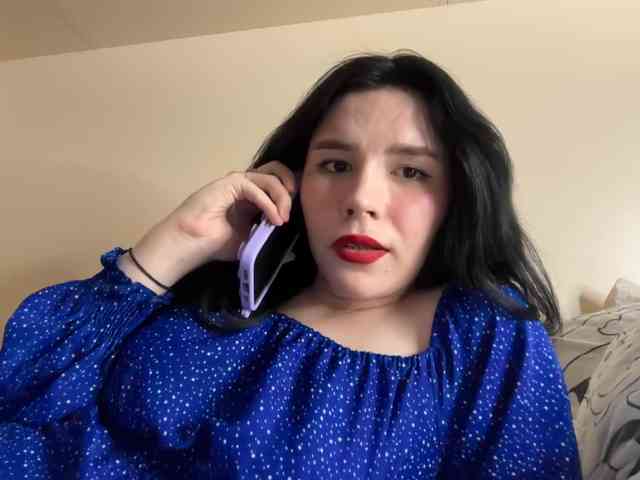 Yoursissydoll