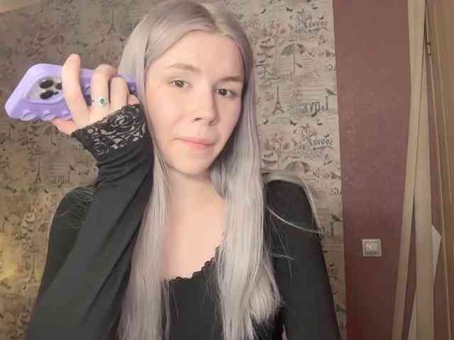 Yoursissydoll