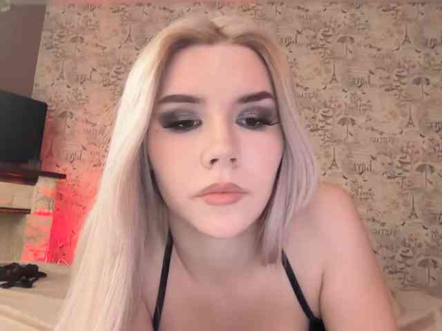 Yoursissydoll