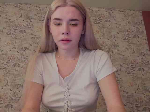 Yoursissydoll