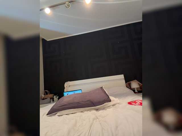 go to chat with -Sara-