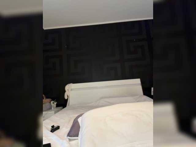 Sara- live cam on BongaCams