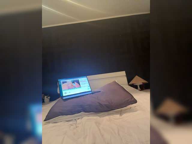 Sara- live cam on BongaCams