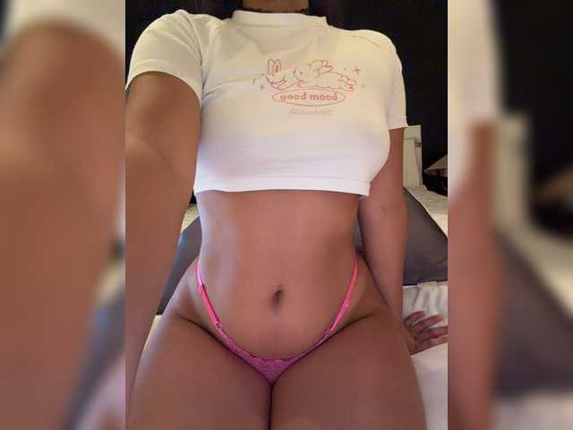 Sara- live cam on BongaCams