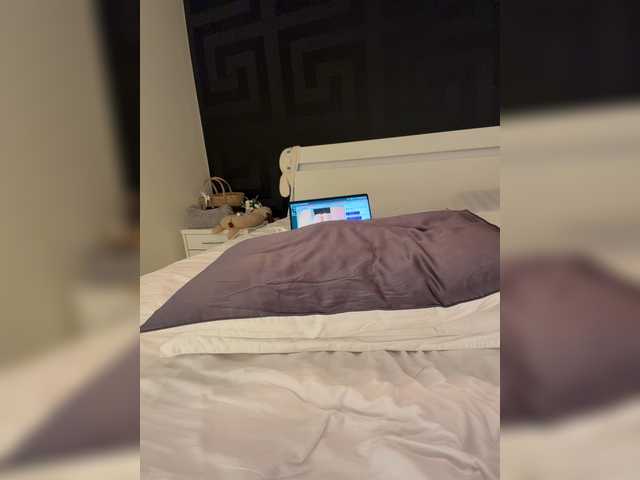 Sara- live cam on BongaCams