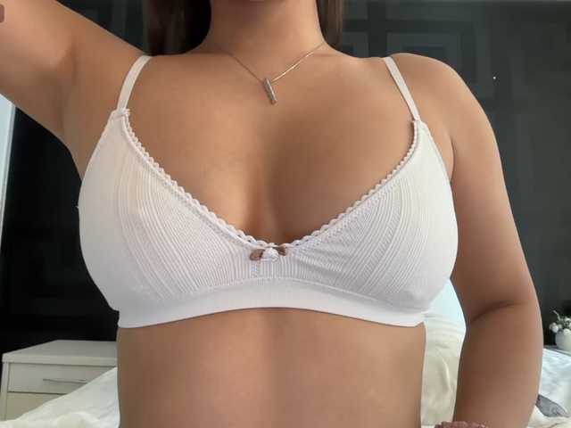 Sara-'s BongaCams profile