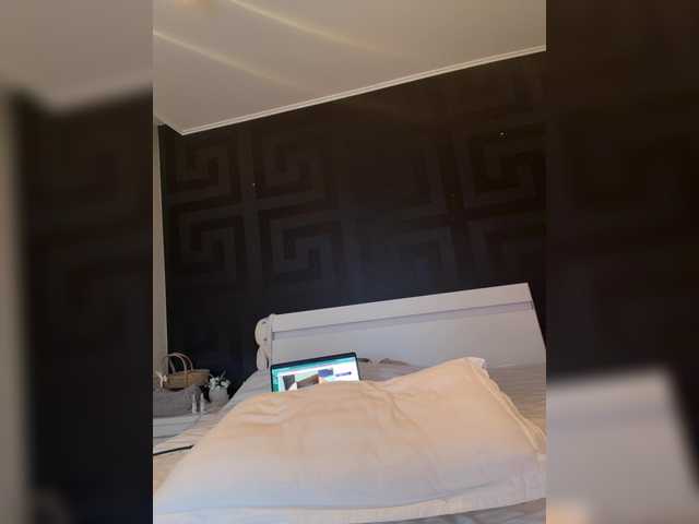 go to chat with -Sara-