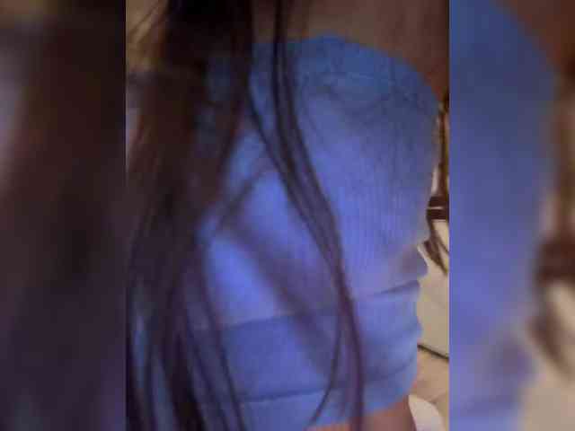 -Sara- webcam