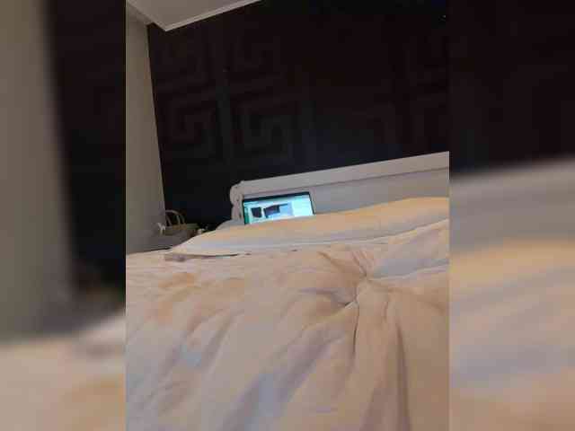 -Sara- webcam