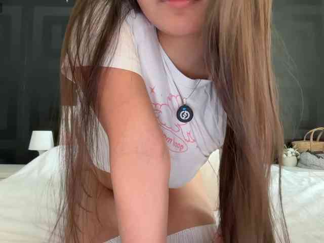 Модель: -Sara-