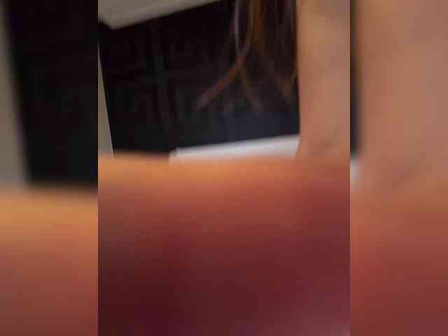-Sara- webcam
