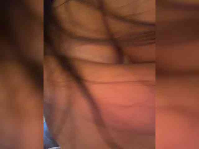 -Sara- webcam