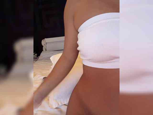 -Sara- webcam