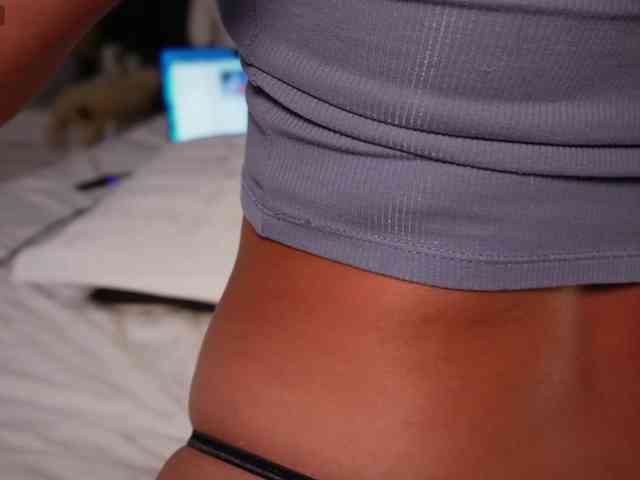 -Sara- webcam