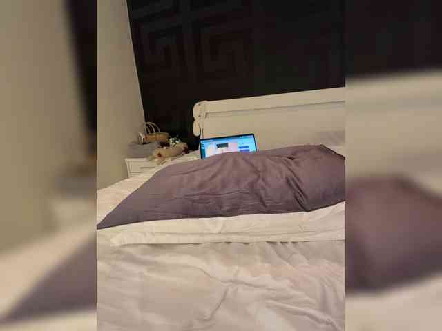 -Sara- webcam