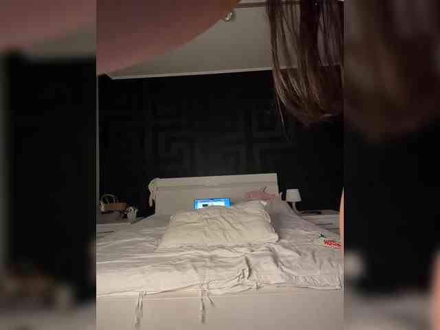 -Sara- webcam