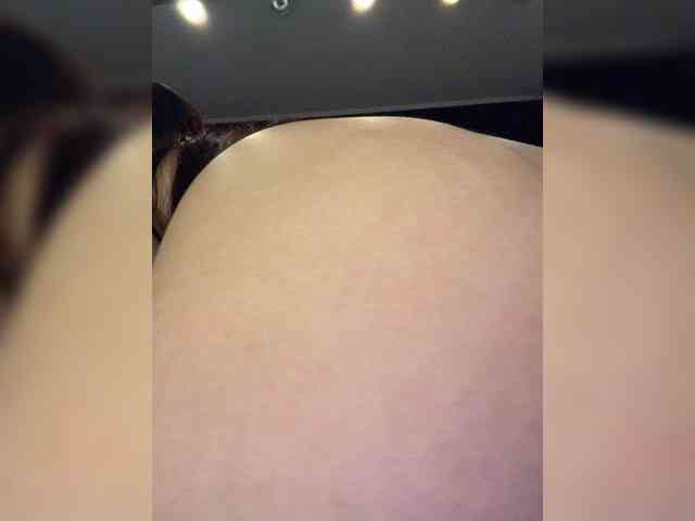 -Sara- webcam